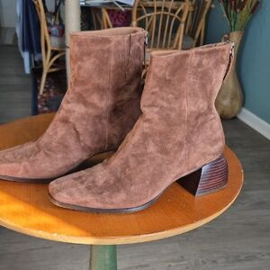 Linea Paolo Brown Suede Sage Square Toe Ankle Boots. Size 10. VGUC